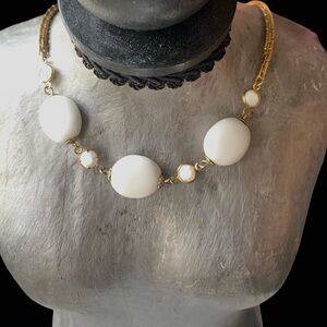 Vintage Estate White Milk Glass Gold Plated Woman’s Collar Necklace Jewelry